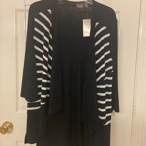 NWT - CHICOS TRAVELER TUNIC